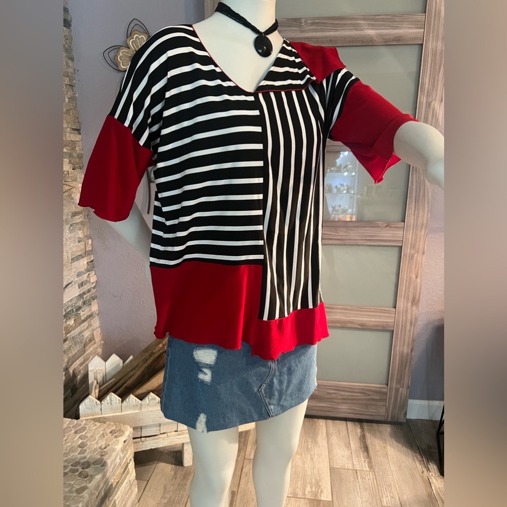 Yon Design Ftlauderdale FL, it’s small but it runs big and stretches.